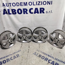 Carica l&#39;immagine nel visualizzatore di Gallery, 4 cerchi in lega 5 fori originale Mercedes 16 pollici
