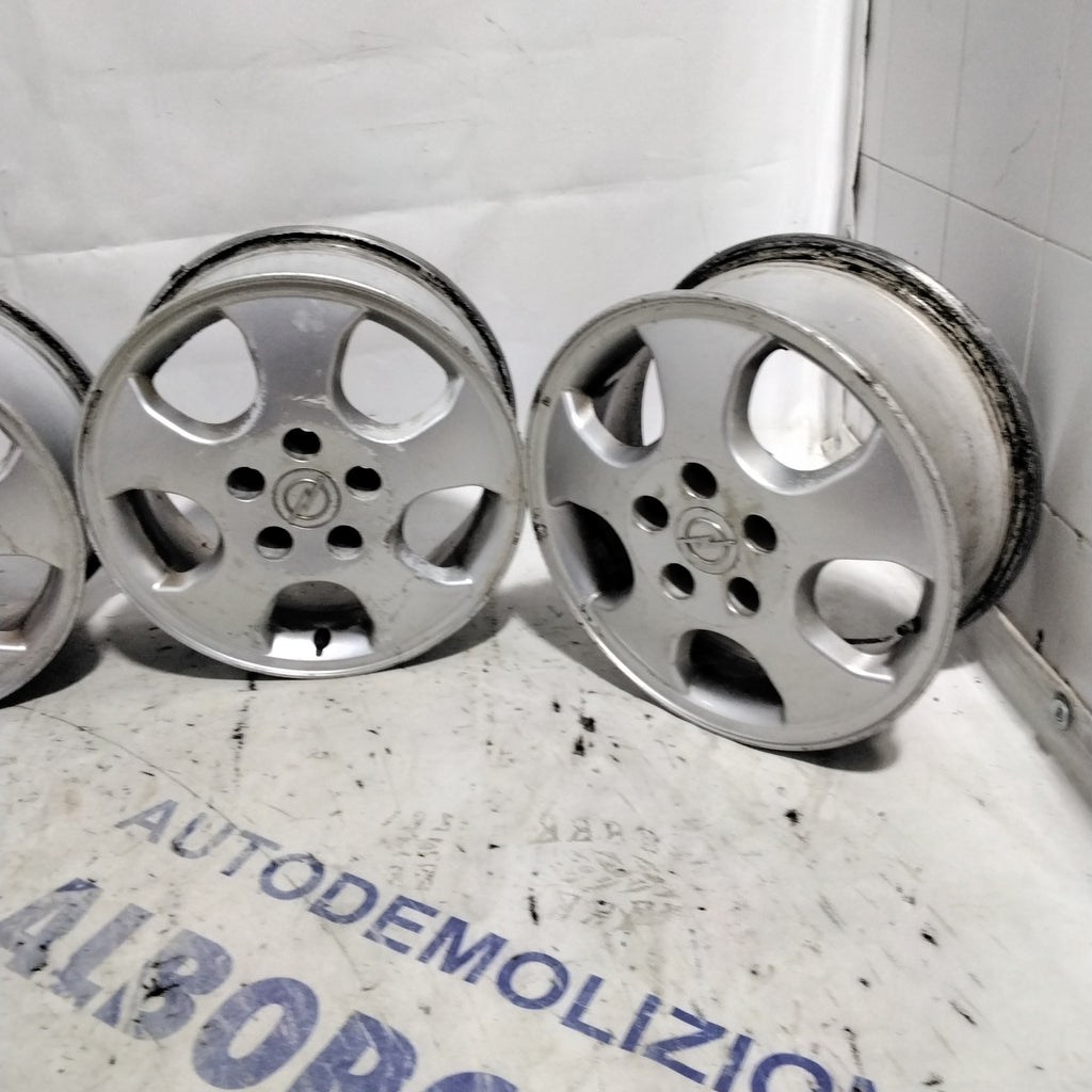 4 cerchi in lega 5 fori opel 15 pollici