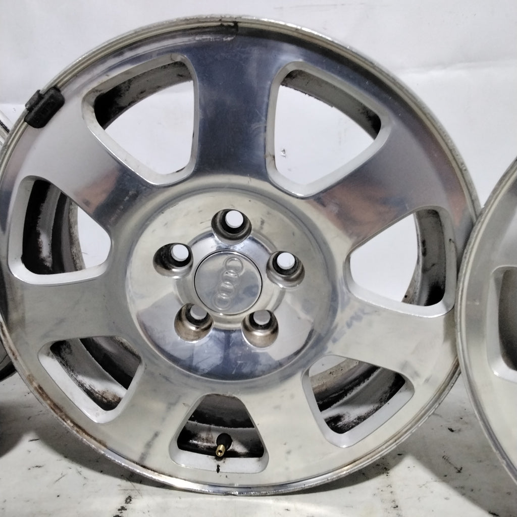 4 cerchi in lega 5 fori AUDI 15 pollici