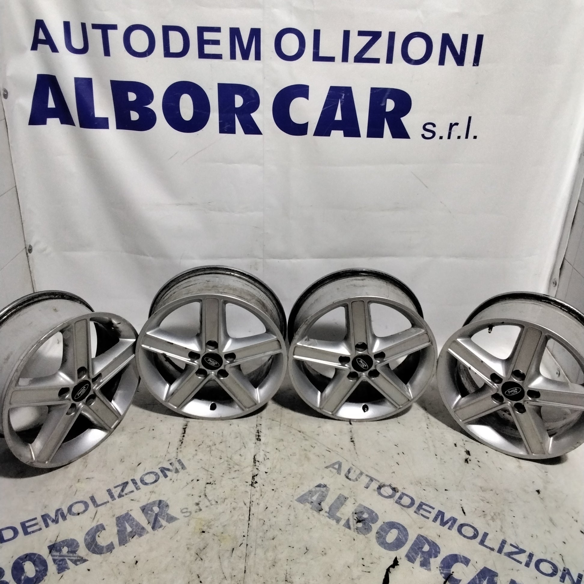 4 cerchi in lega 5 fori  FORD Fiesta 16 pollici
