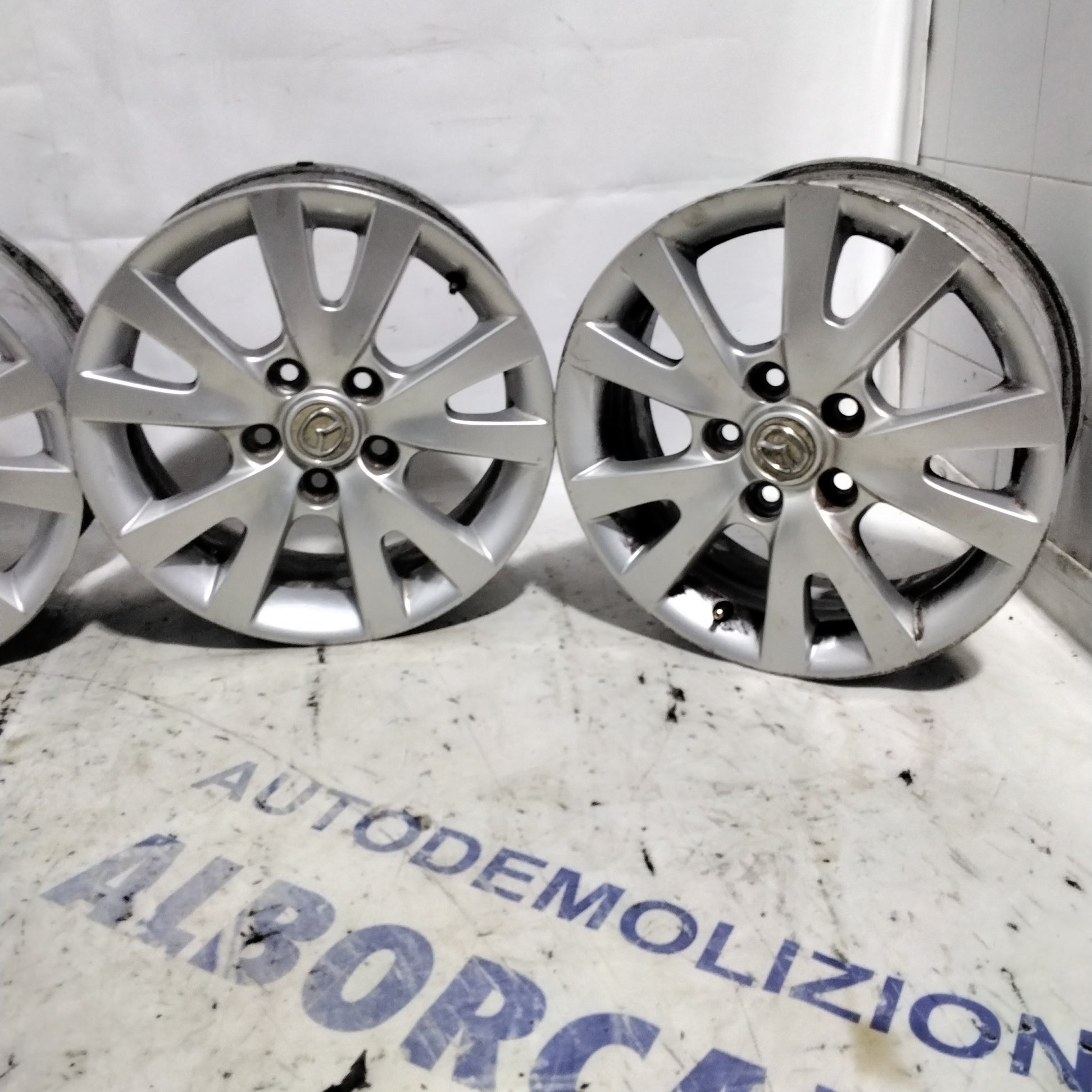 4 cerchi in lega 5 fori MAZDA 16 pollici