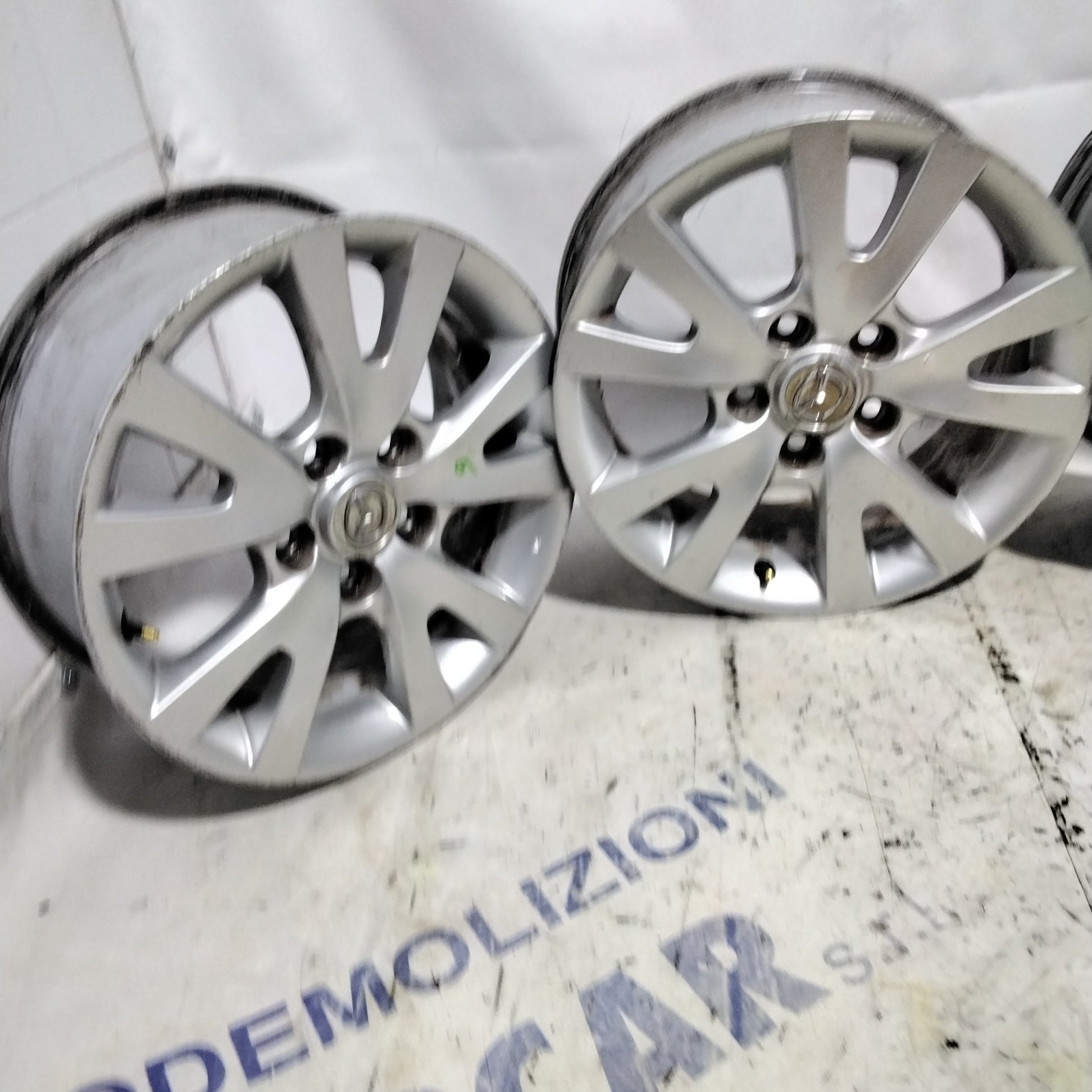 4 cerchi in lega 5 fori MAZDA 16 pollici