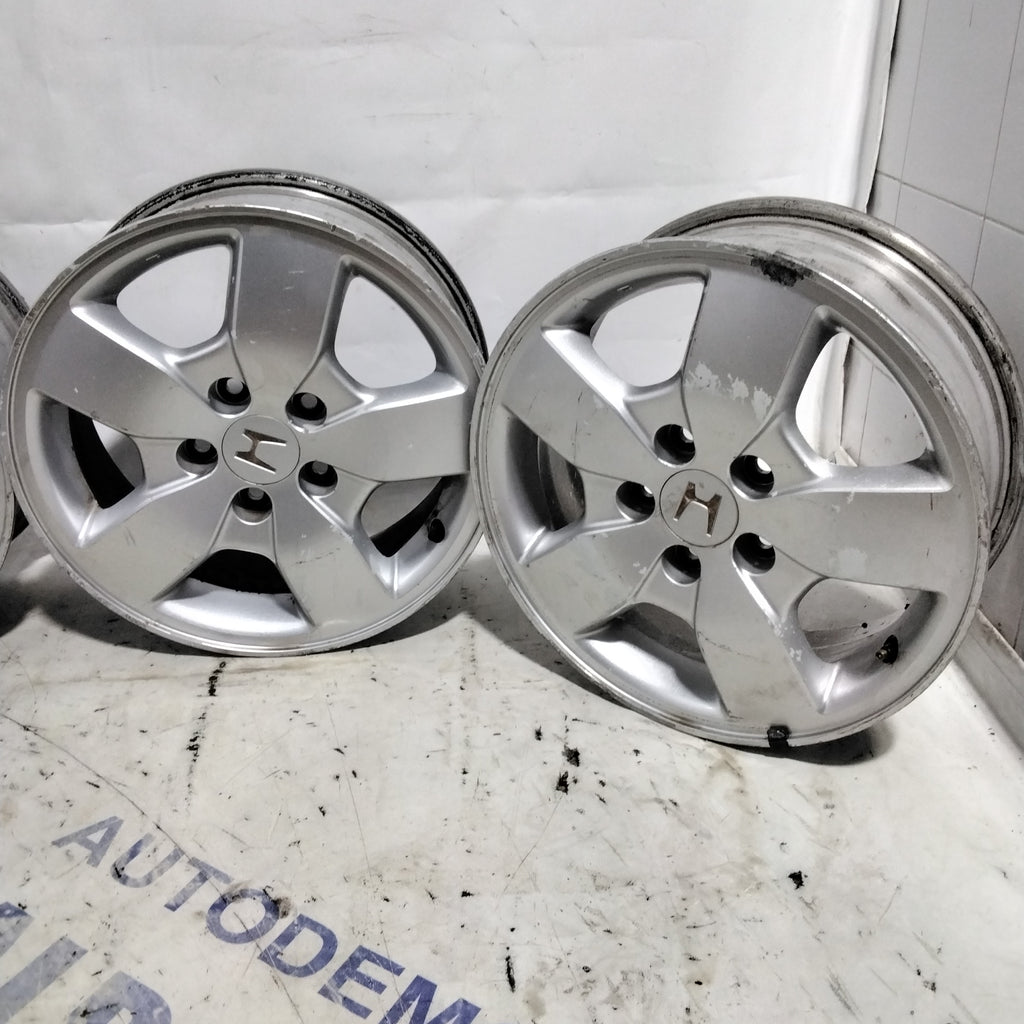 4 cerchi in lega 5 fori HONDA 16 pollici