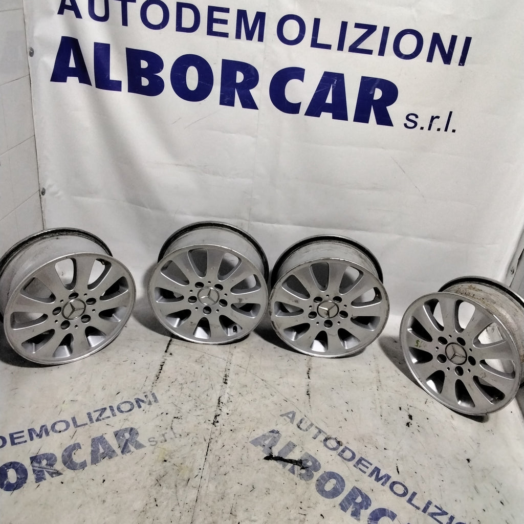 4 cerchi in lega 5 fori MERCEDES 15 pollici