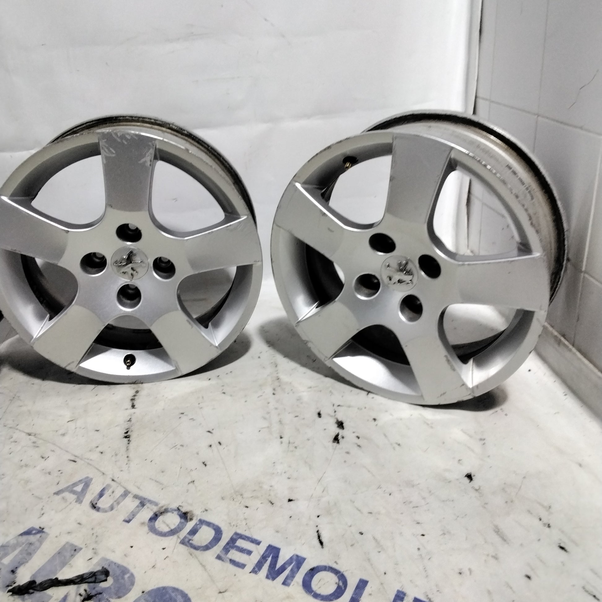 4 cerchi in lega 4 fori Peugeot 207 16 pollici