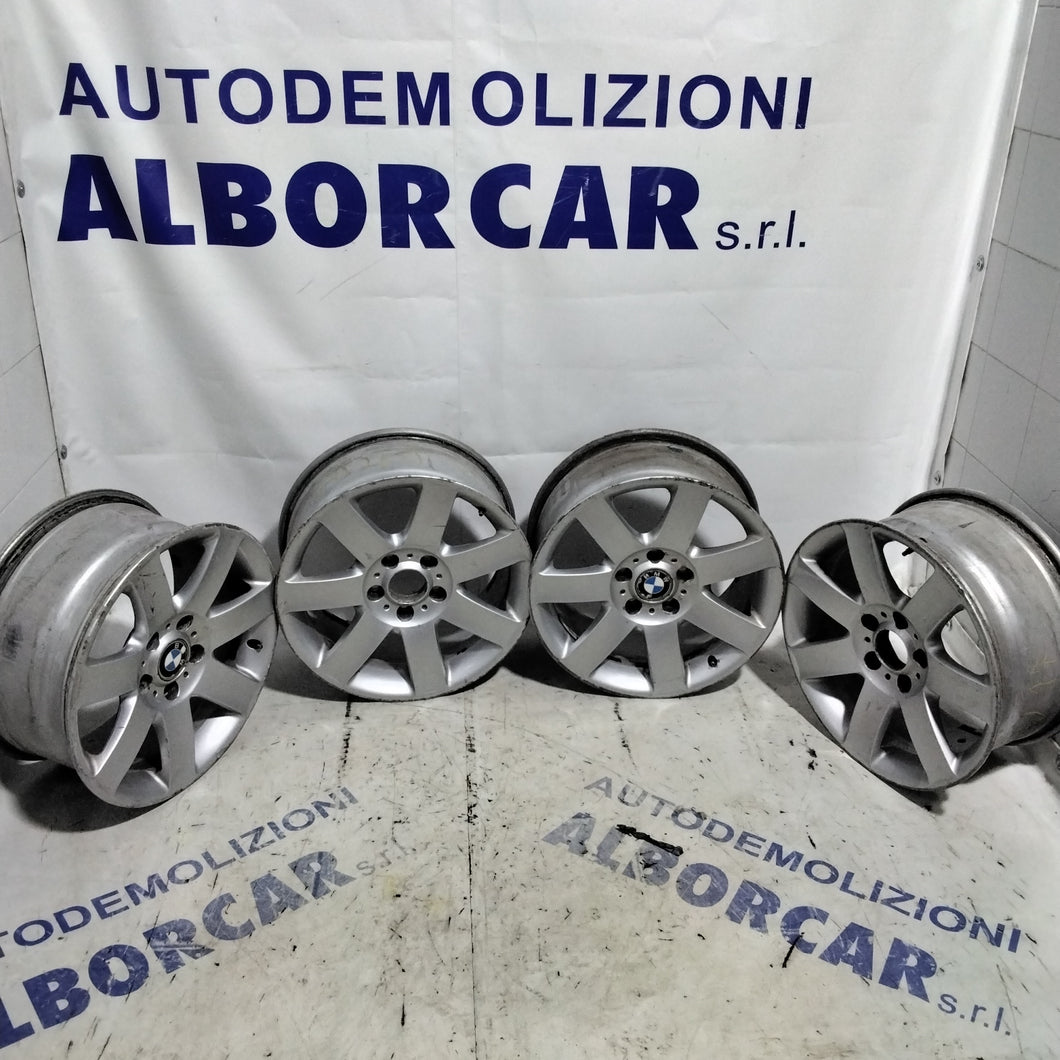 4 cerchi in lega 5 fori BMW 17 pollici