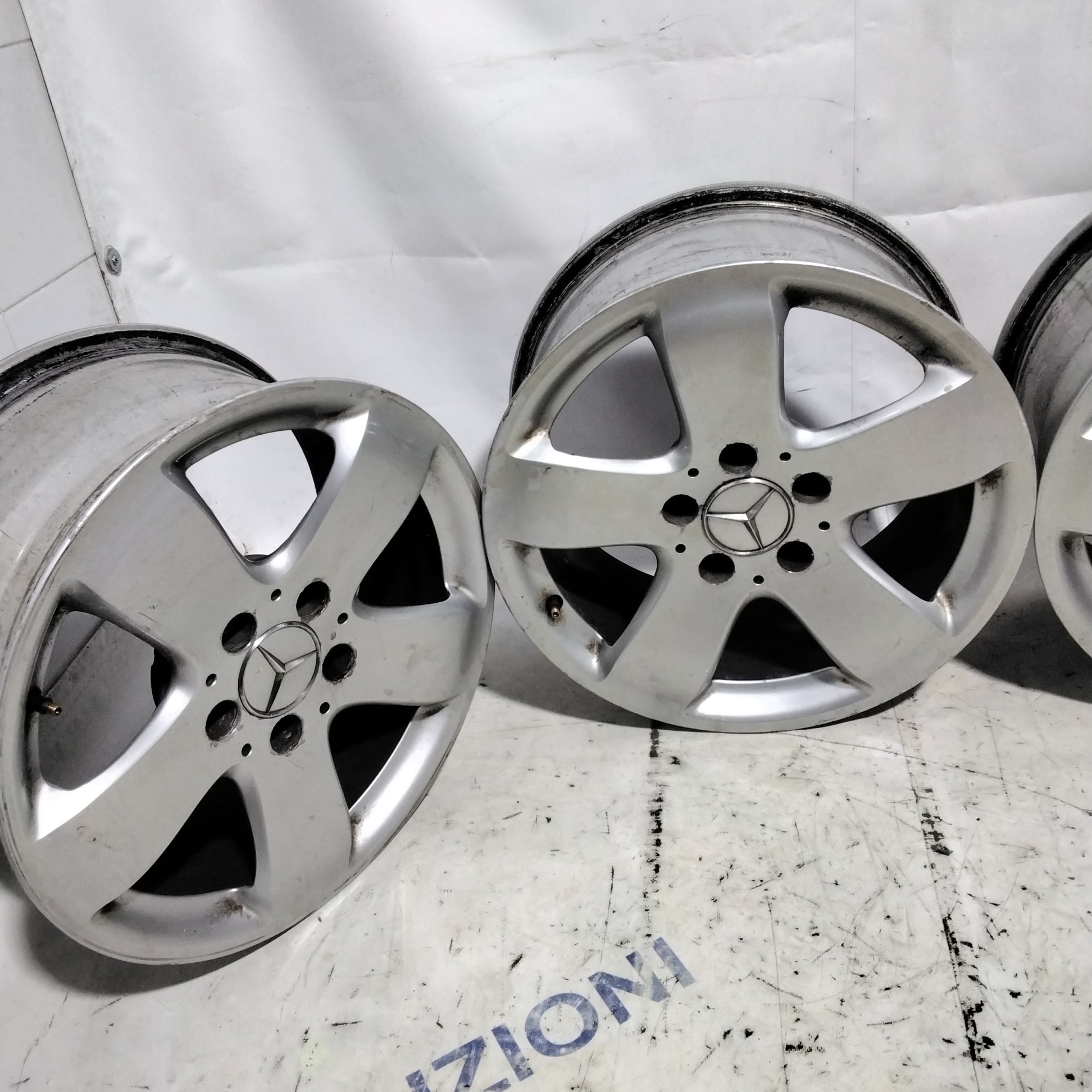 4 cerchi in lega 5 fori MERCEDES 16 pollici