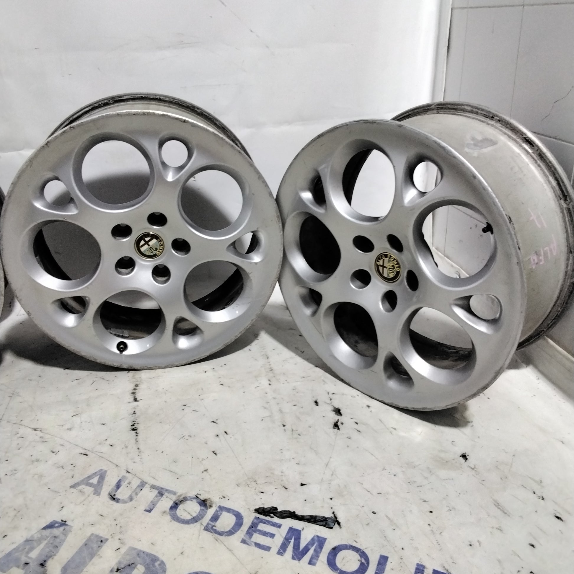4 cerchi in lega 5 fori ALFA ROMEO 17 pollici