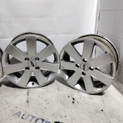4 cerchi in lega 4 fori FORD Fiesta 16 pollici