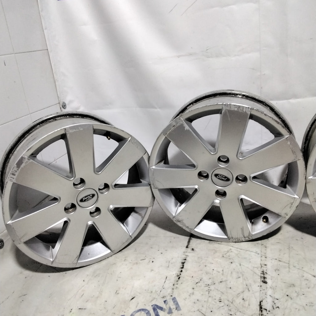 4 cerchi in lega 4 fori FORD Fiesta 16 pollici