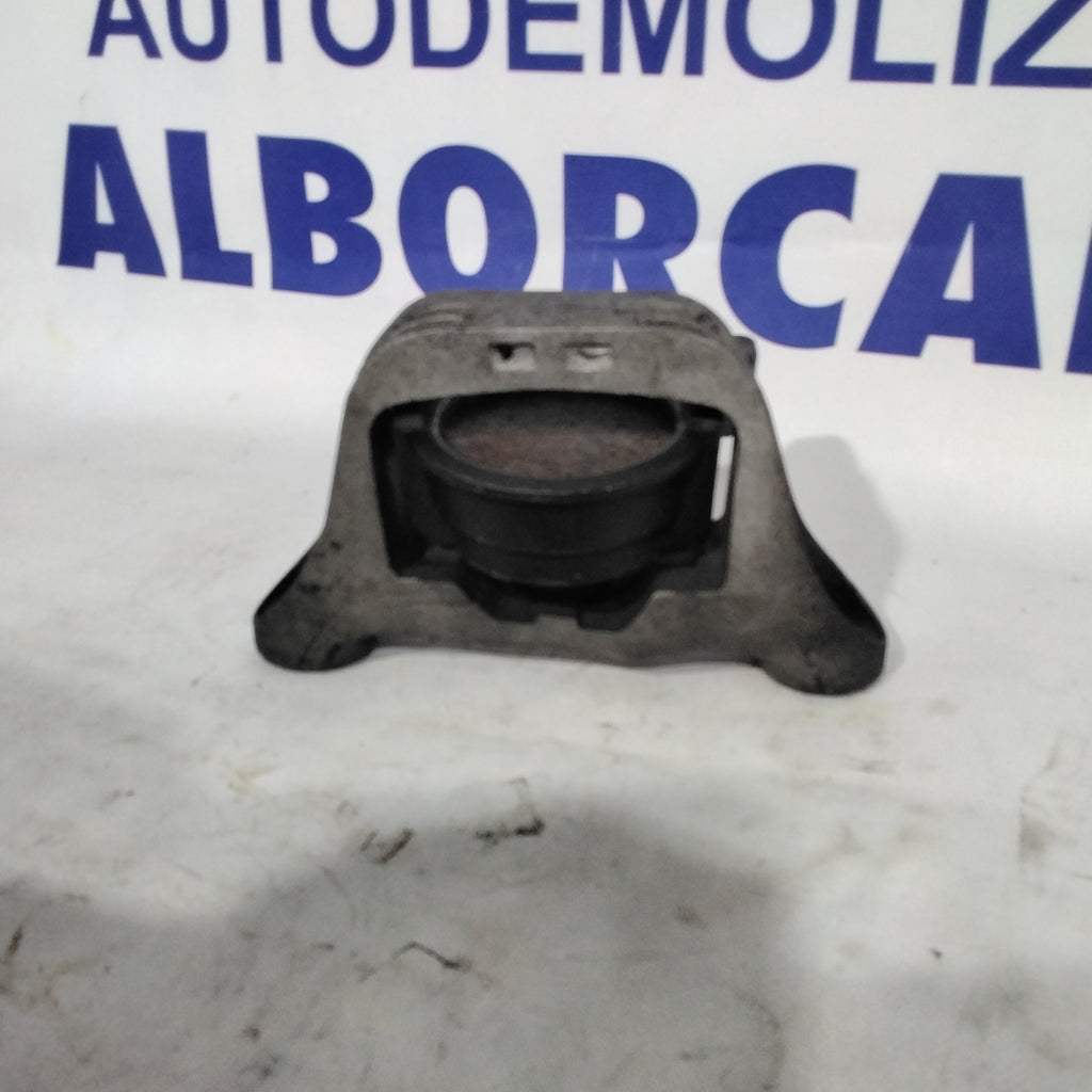 Supporto motore destro FORD Focus 1.8 tdci anno 2002 codice:22414