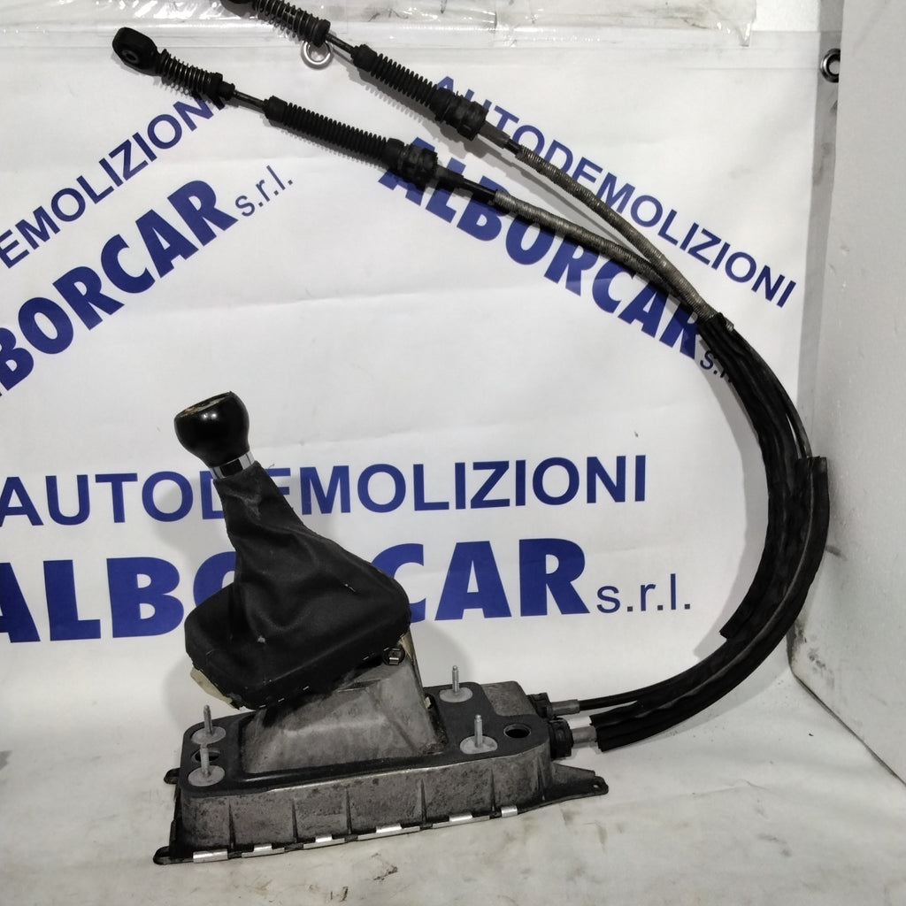 Complete gear lever with cables VOLKSWAGEN Golf 5 year 2007 code: 1K0711091A