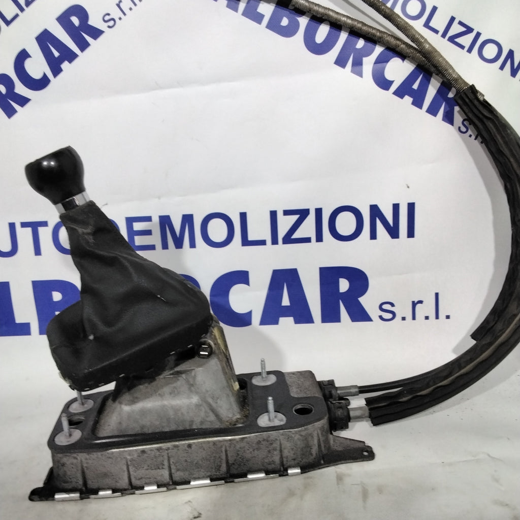 Complete gear lever with cables VOLKSWAGEN Golf 5 year 2007 code: 1K0711091A