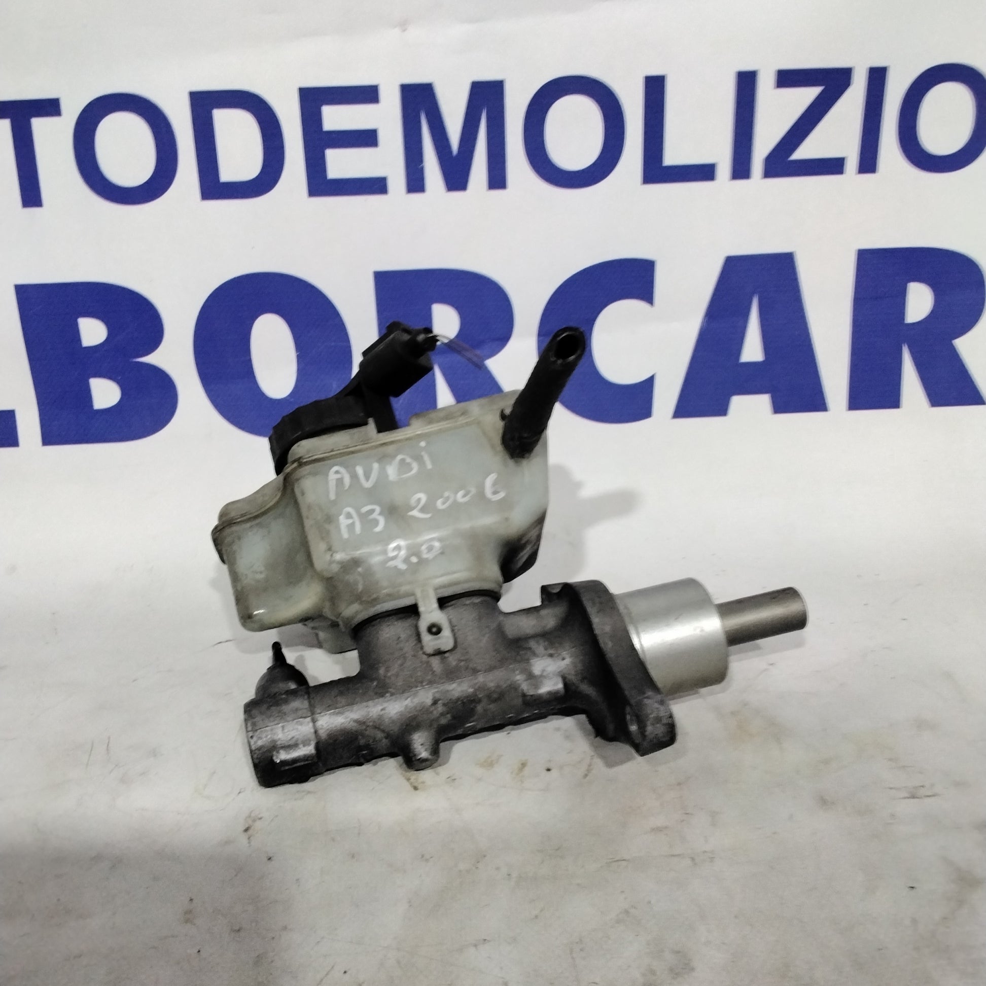 Bomba de freno AUDI A3 2.0 tdi año 2006 código:03350386351