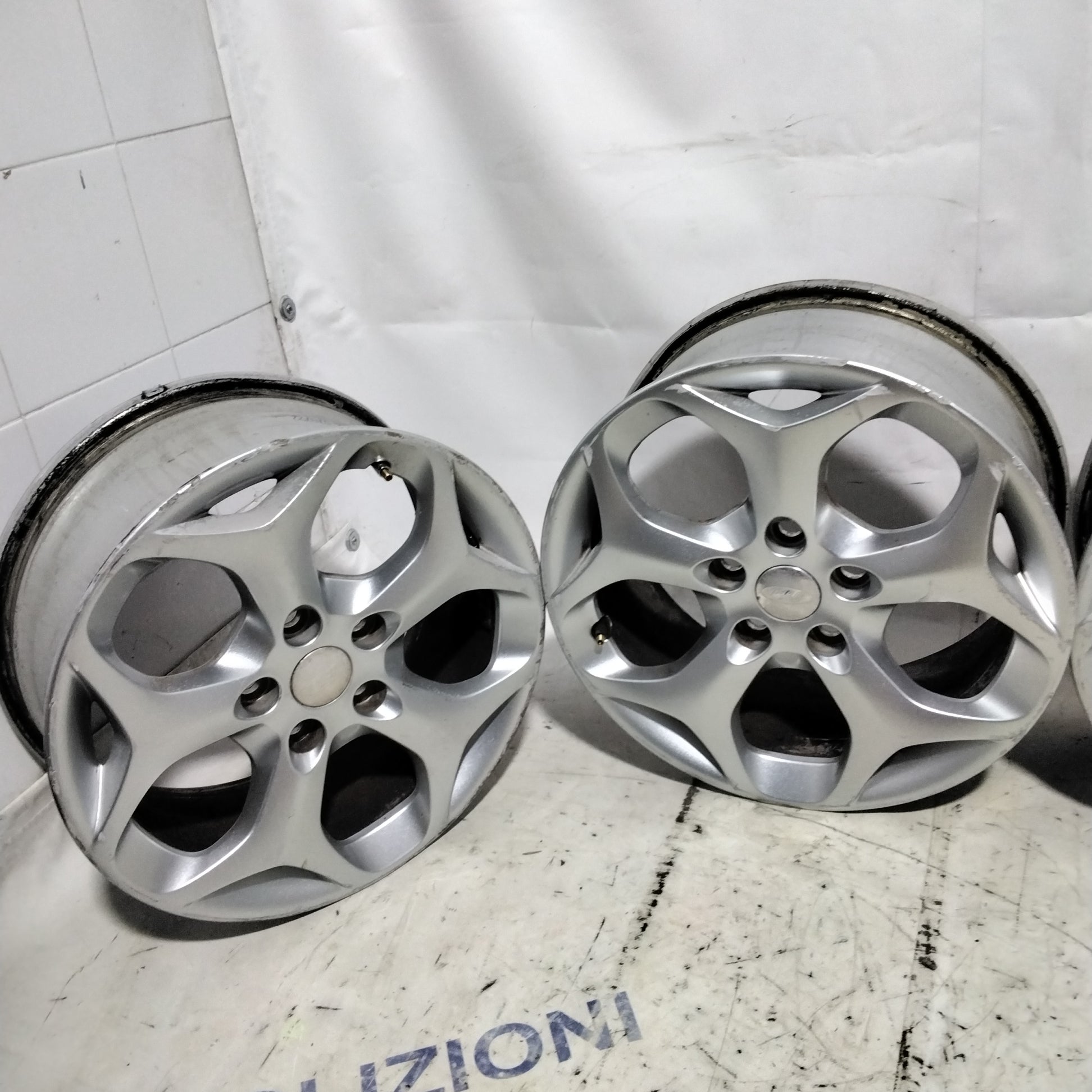 4 cerchi in lega 5 fori FORD FOCUS/c.max 16 pollici