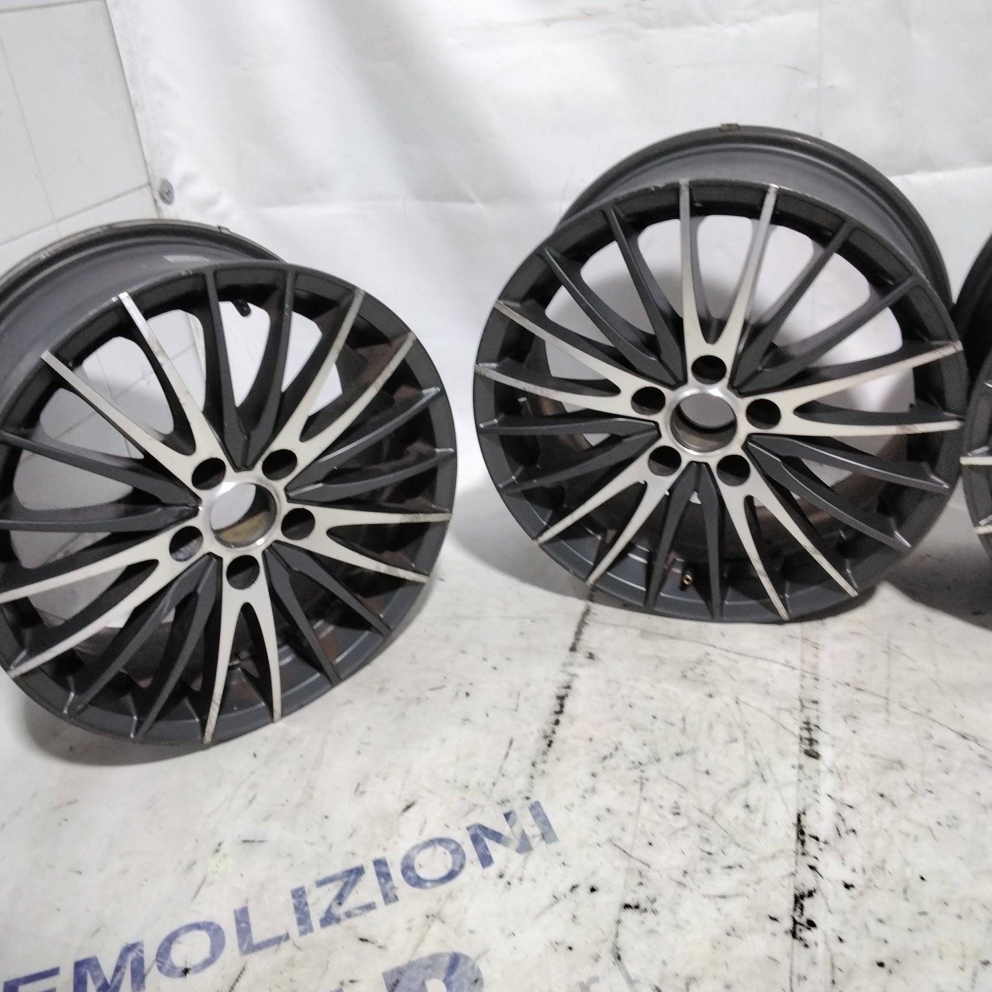 4 cerchi in lega 5 fori FORD 16 pollici