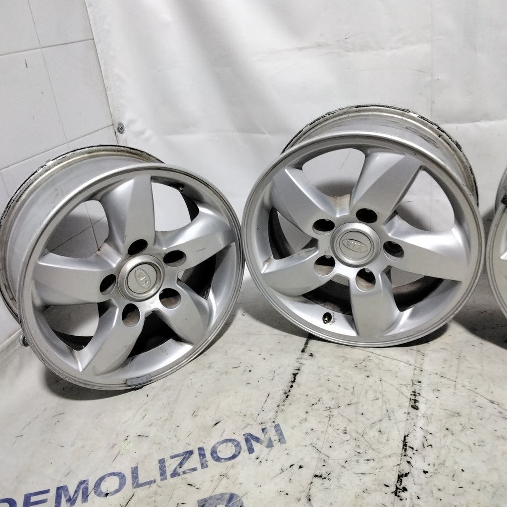 4 cerchi in lega 5 fori KIA SORENTO 16 pollici
