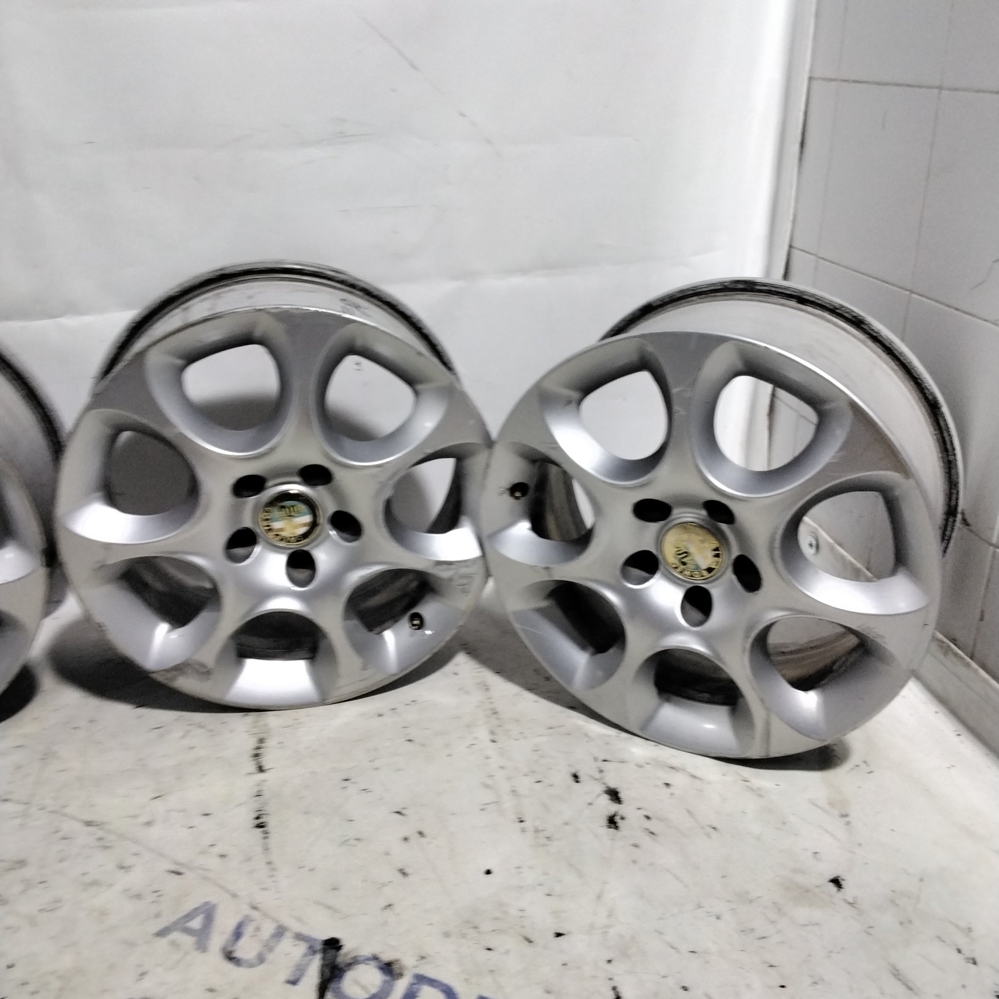 4 cerchi in lega 5 fori ALFA ROMEO 16 pollici