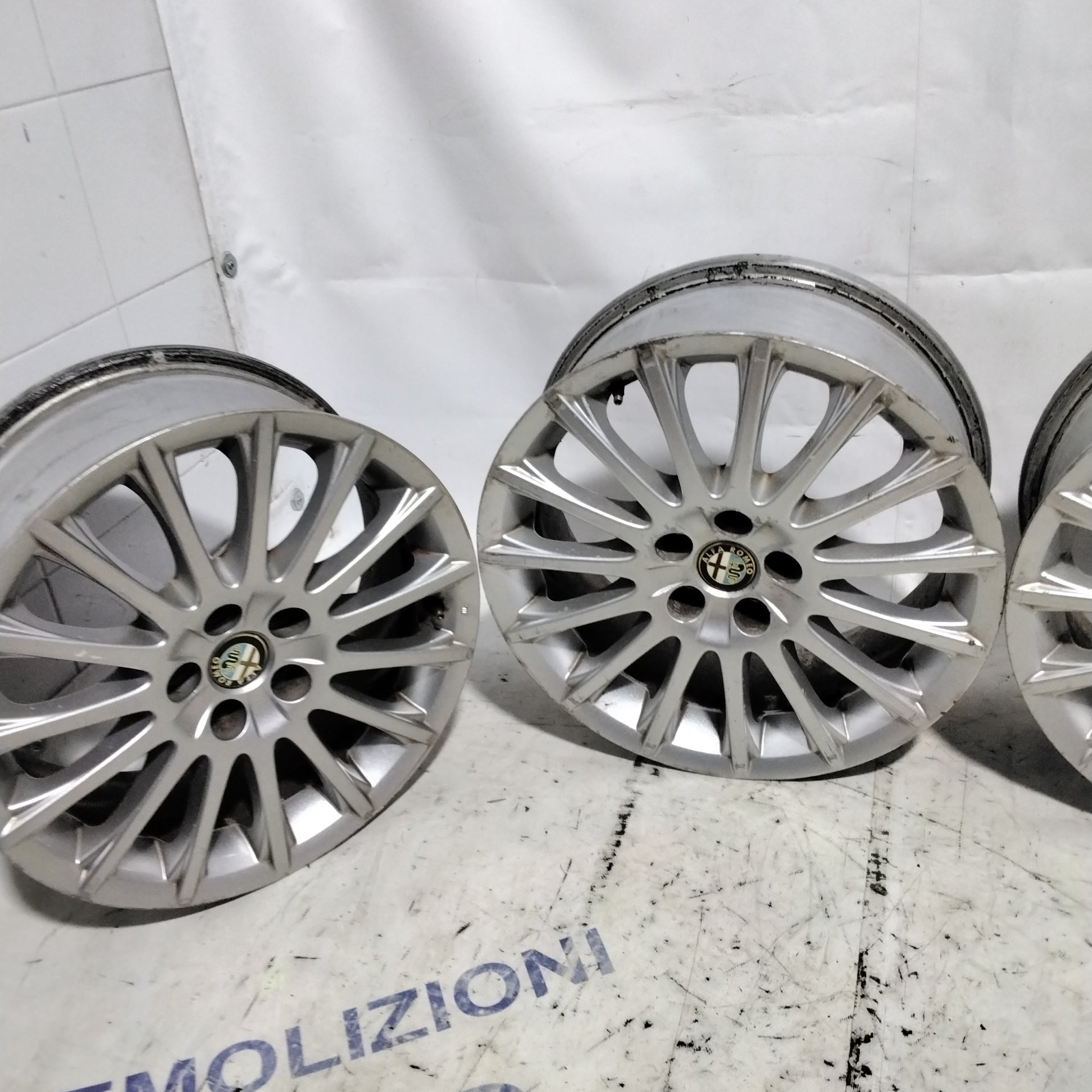 4 cerchi in lega 5 fori ALFA ROMEO 16 pollici