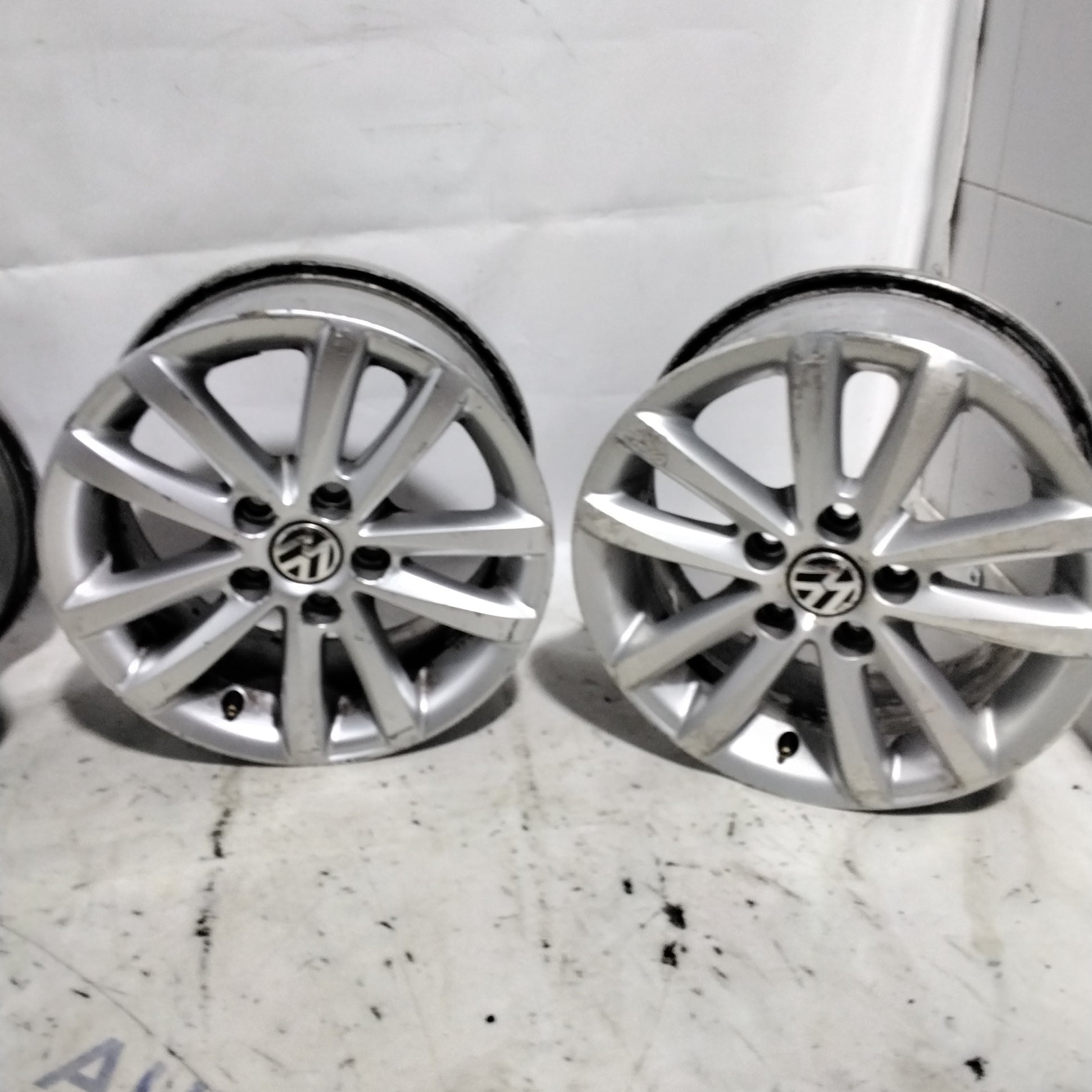 4 cerchi in lega 5 fori VOLKSWAGEN 14 pollici