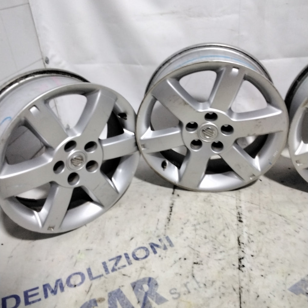 4 cerchi in lega 5 fori NISSAN 17 pollici