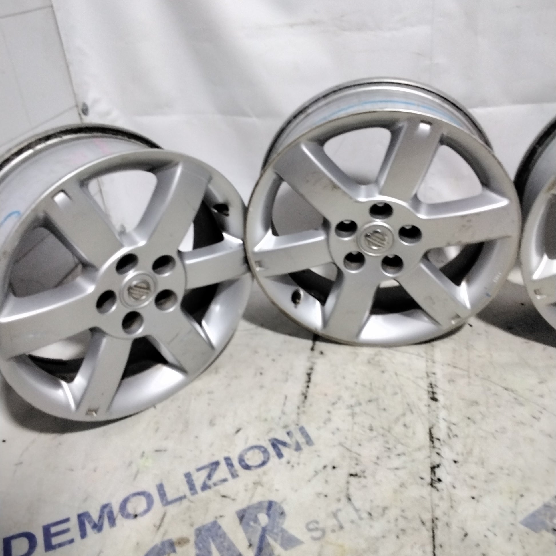 4 cerchi in lega 5 fori NISSAN 17 pollici