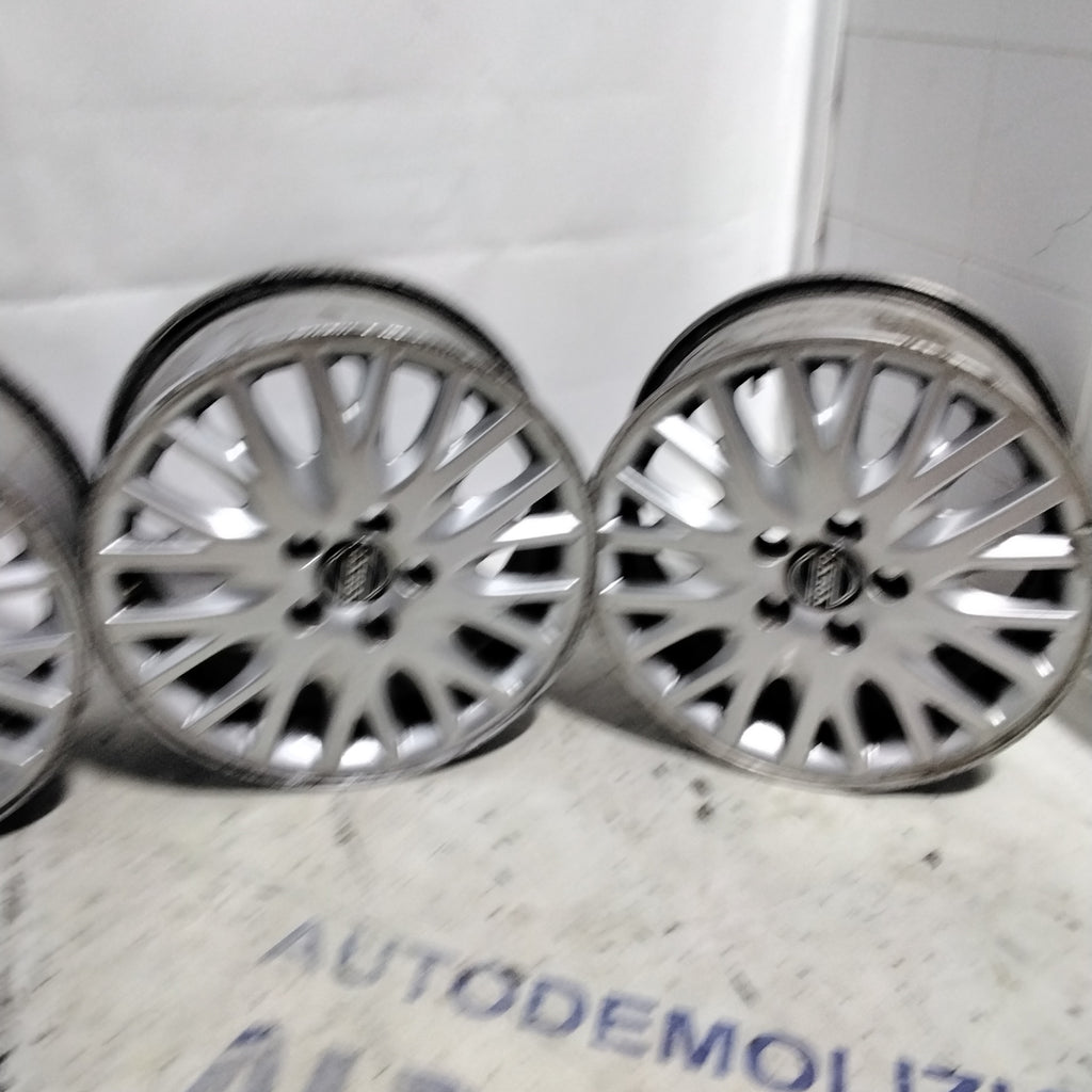 4 Cerchi in lega 5 fori VOLVO v50 16 pollici