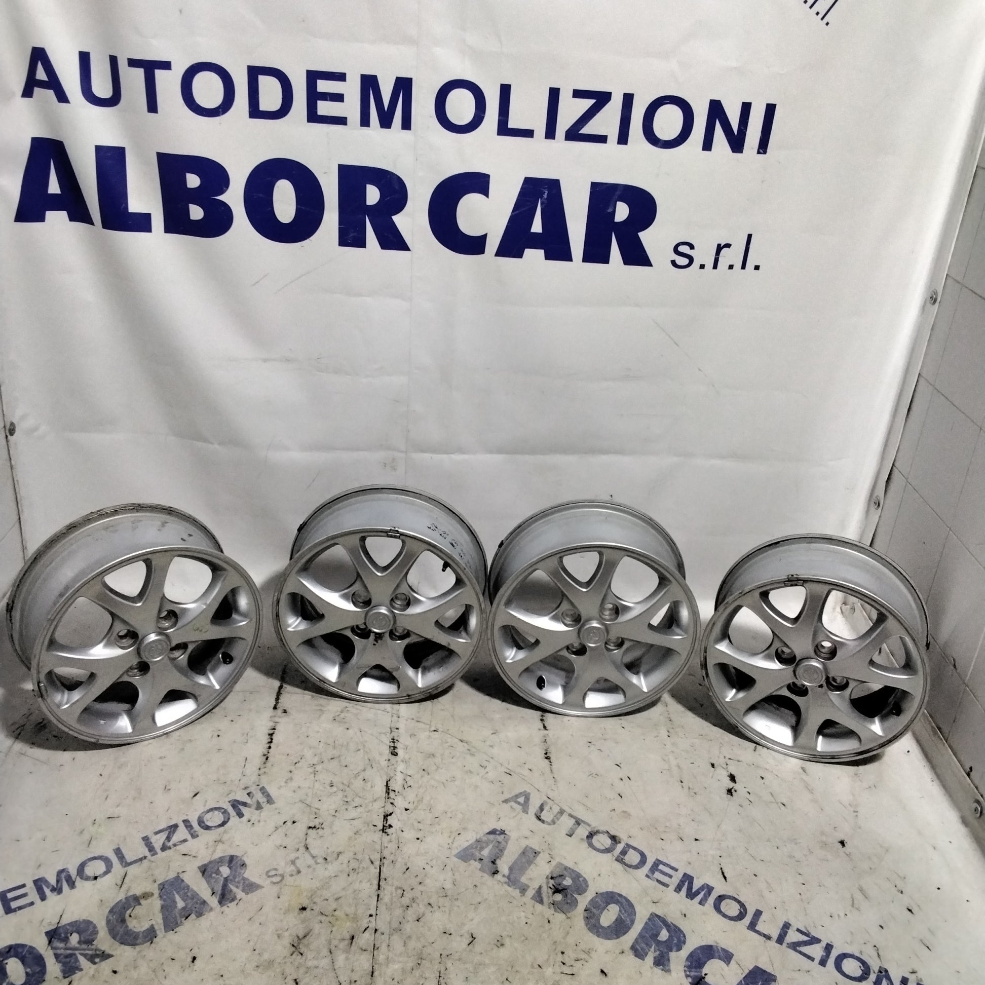 4 cerchi in lega 4 fori TOYOTA 13 pollici