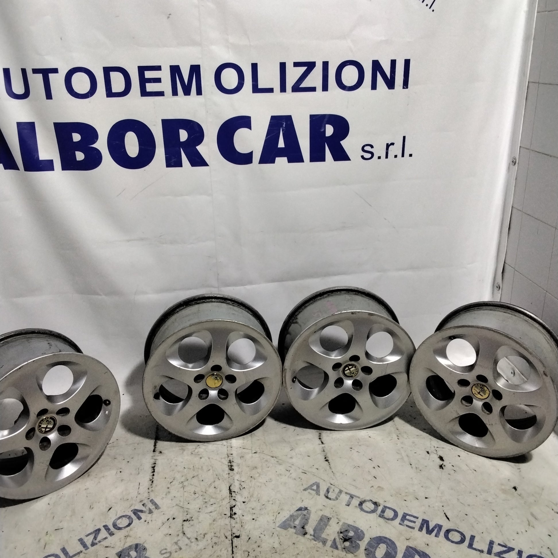 4 cerchi in lega 5 fori ALFA ROMEO 15 pollici