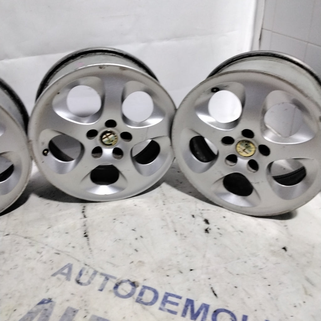 4 cerchi in lega 5 fori ALFA ROMEO 15 pollici
