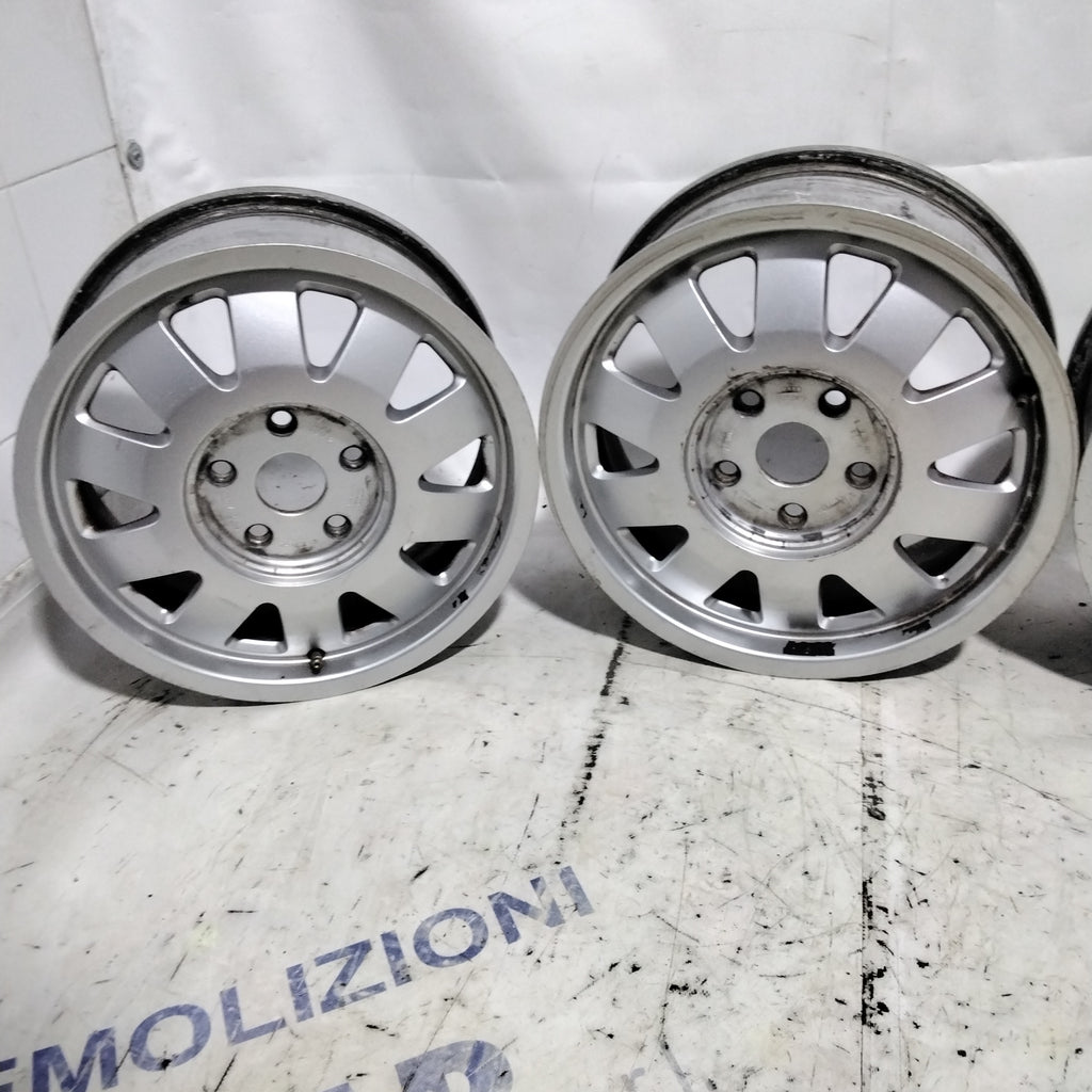 4 cerchi in lega 5 fori AUDI 15 pollici