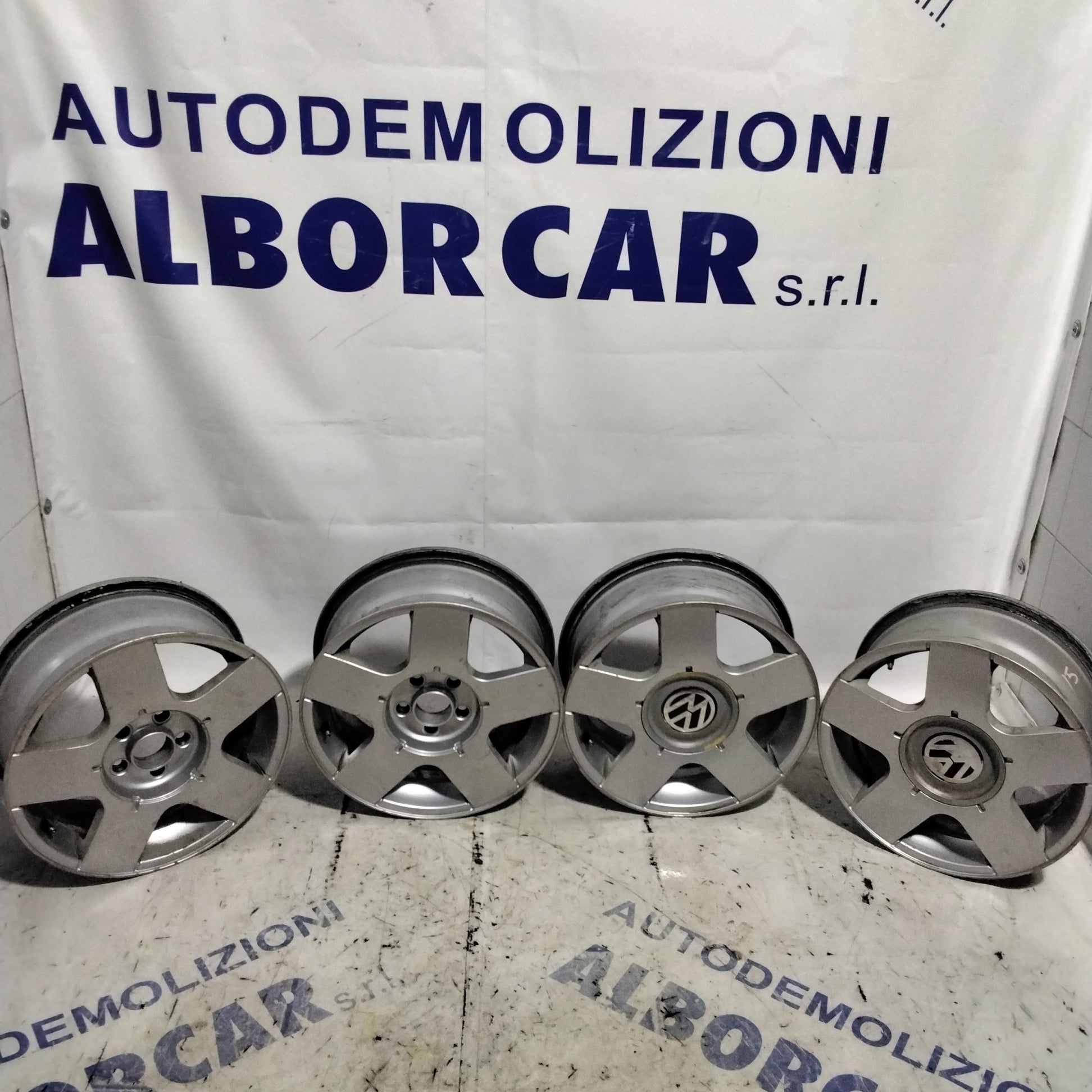 4 cerchi in lega 5 fori VOLKSWAGEN 15 pollici