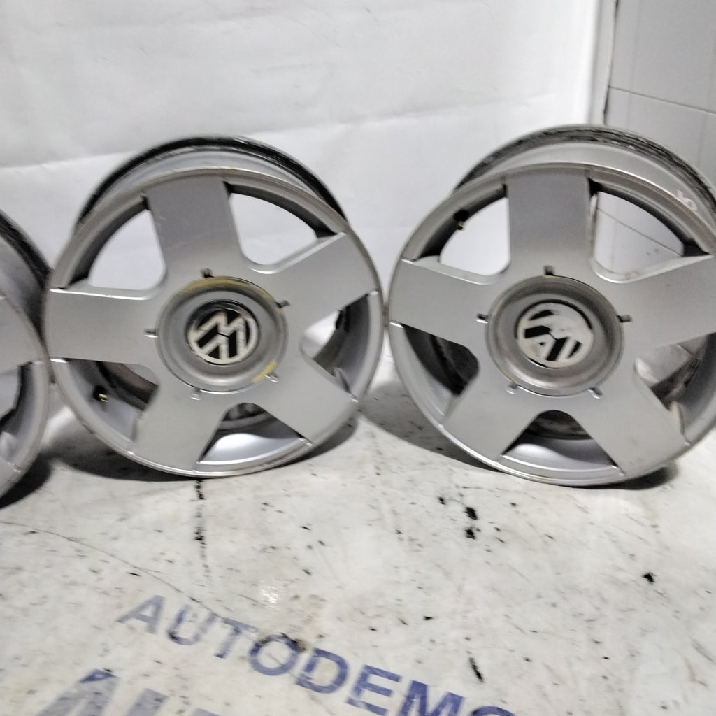 4 cerchi in lega 5 fori VOLKSWAGEN 15 pollici
