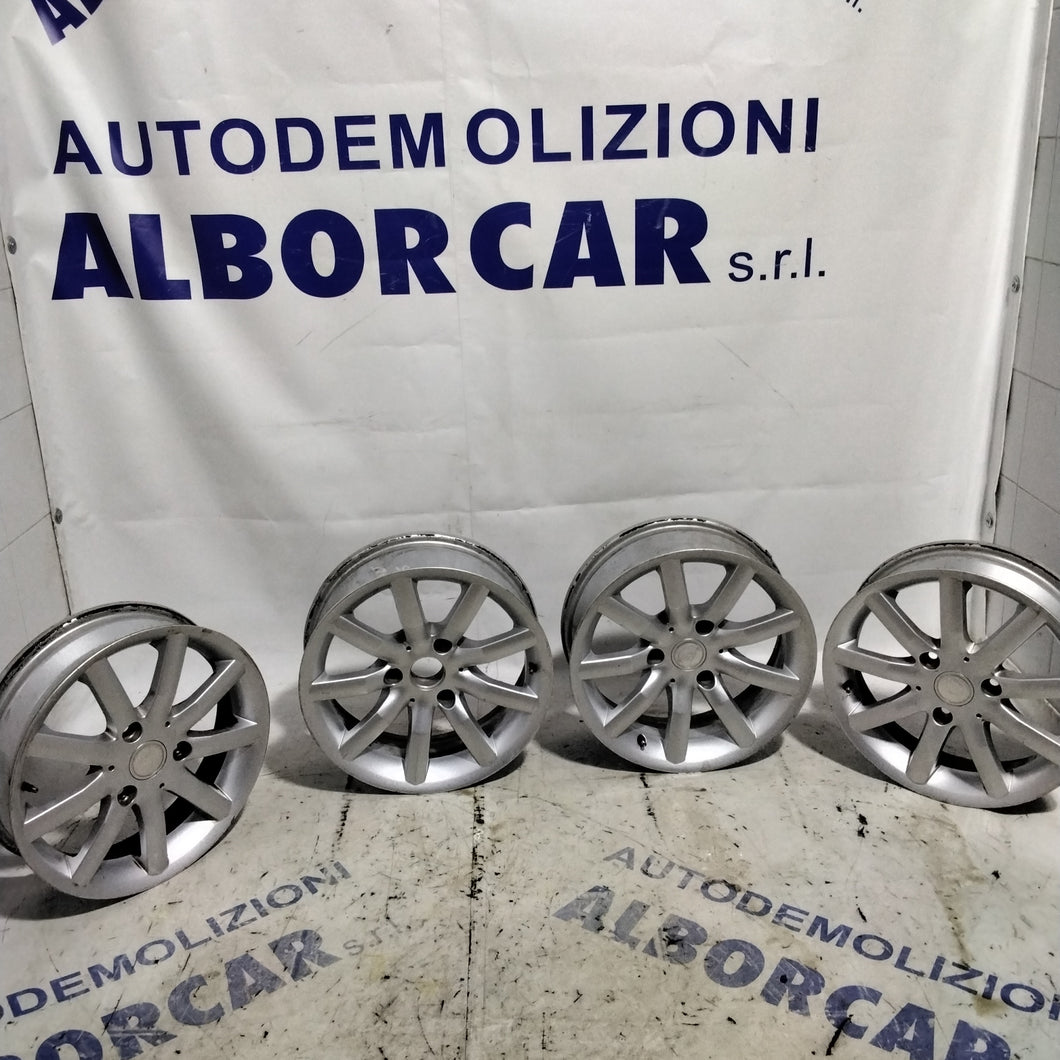 4 cerchi in lega 3 fori  smart 15 pollici