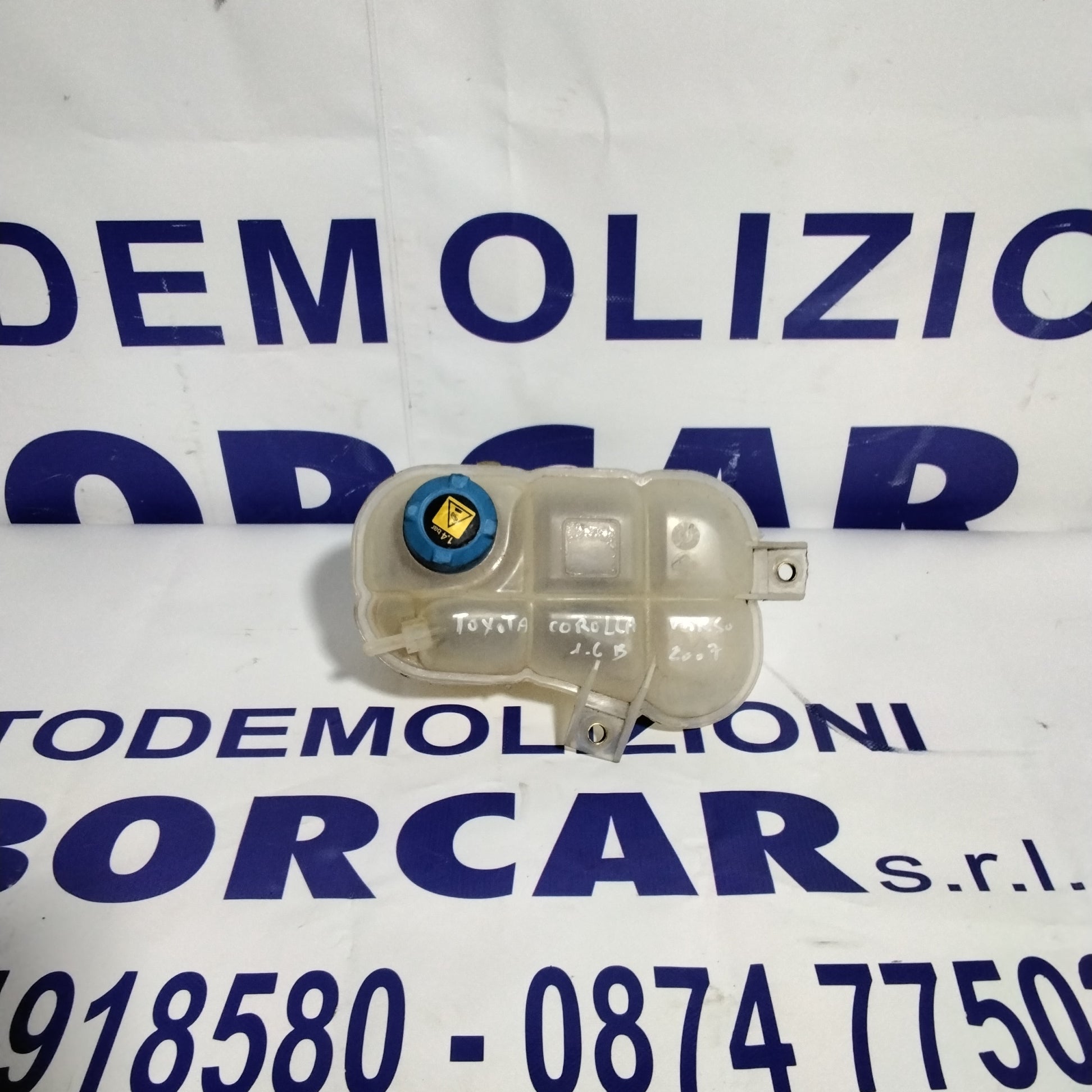 Vaschetta dell'acqua radiatore TOYOTA corolla verso 1.6 benzina anno 2007