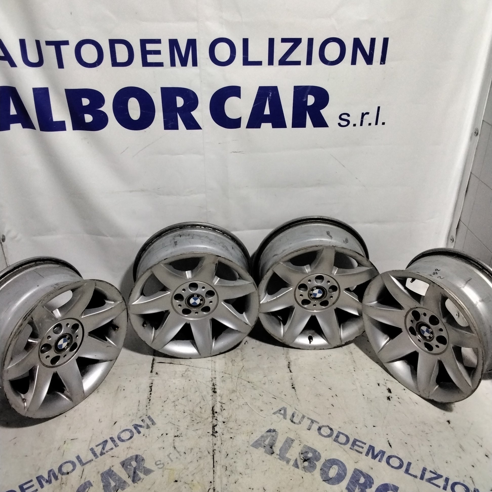 4 cerchi in lega 5 fori BMW 17 pollici