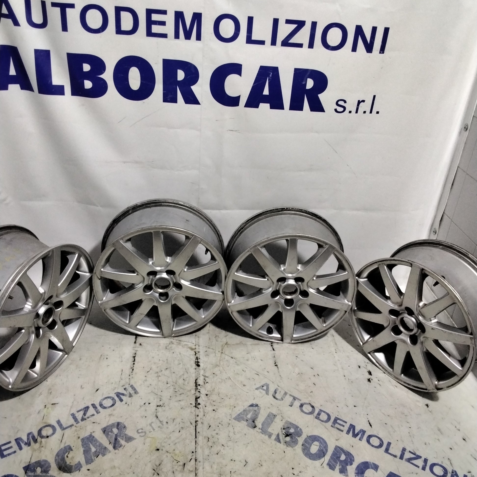 4 cerchi in lega 5 fori BMW 16 pollici