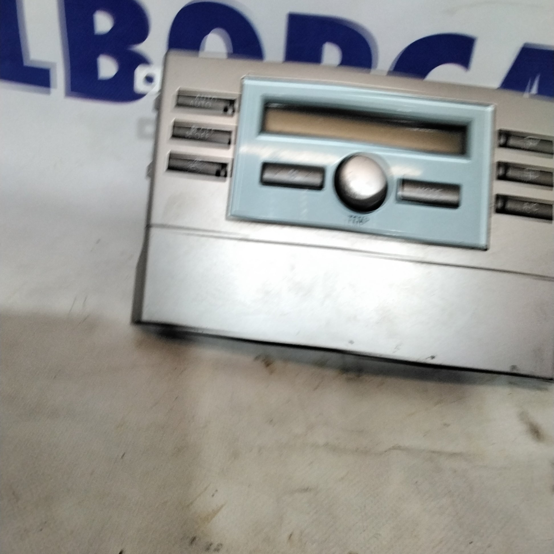 Mando de climatizador TOYOTA Corolla Verso 1.6 gasolina año 2007 código: 559020F010