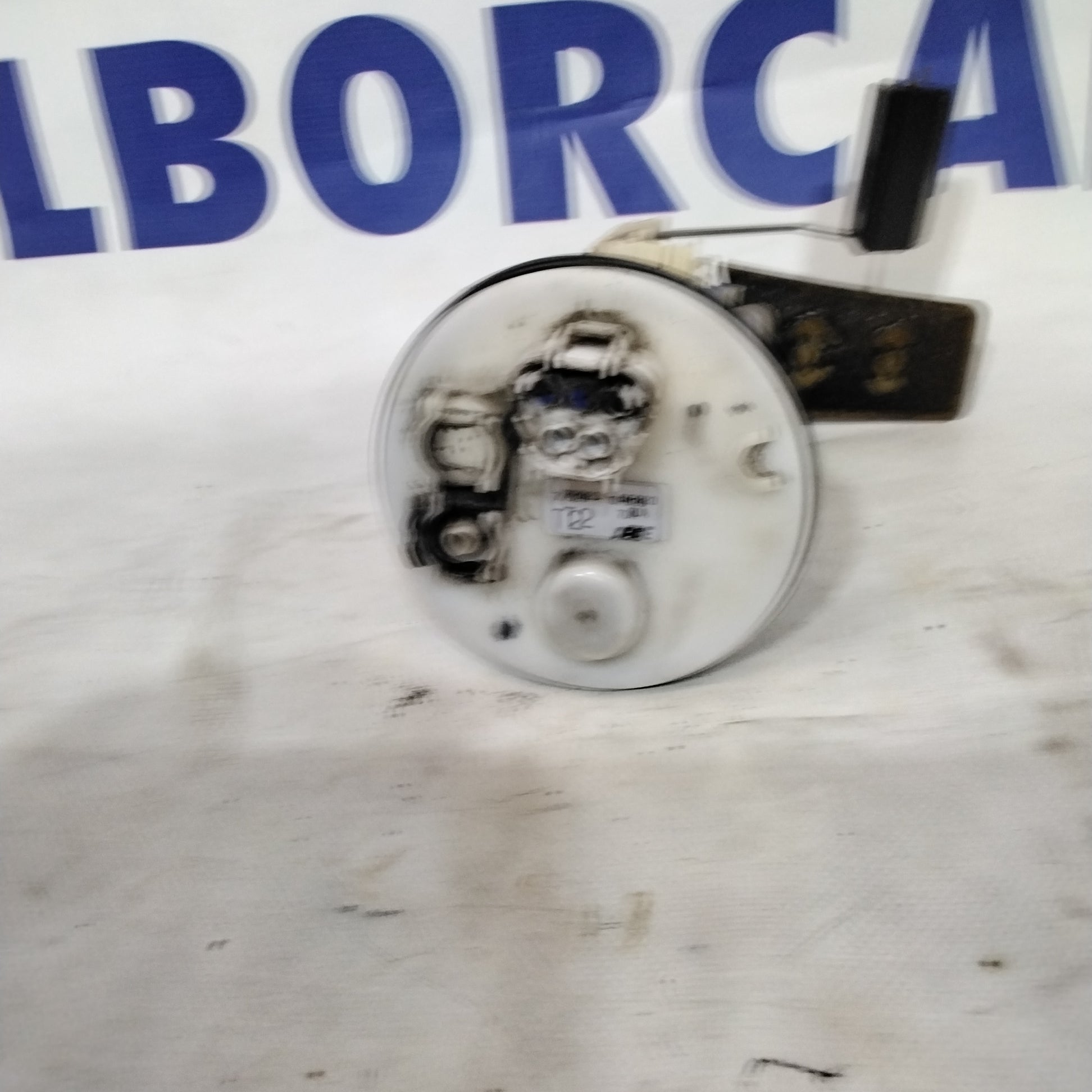 flotador TOYOTA corolla verso 1.6 gasolina año 2007 código:770200F020