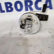 Carica l&#39;immagine nel visualizzatore di Gallery, galleggiante  TOYOTA corolla verso 1.6 benzina anno 2007 codice:770200F020
