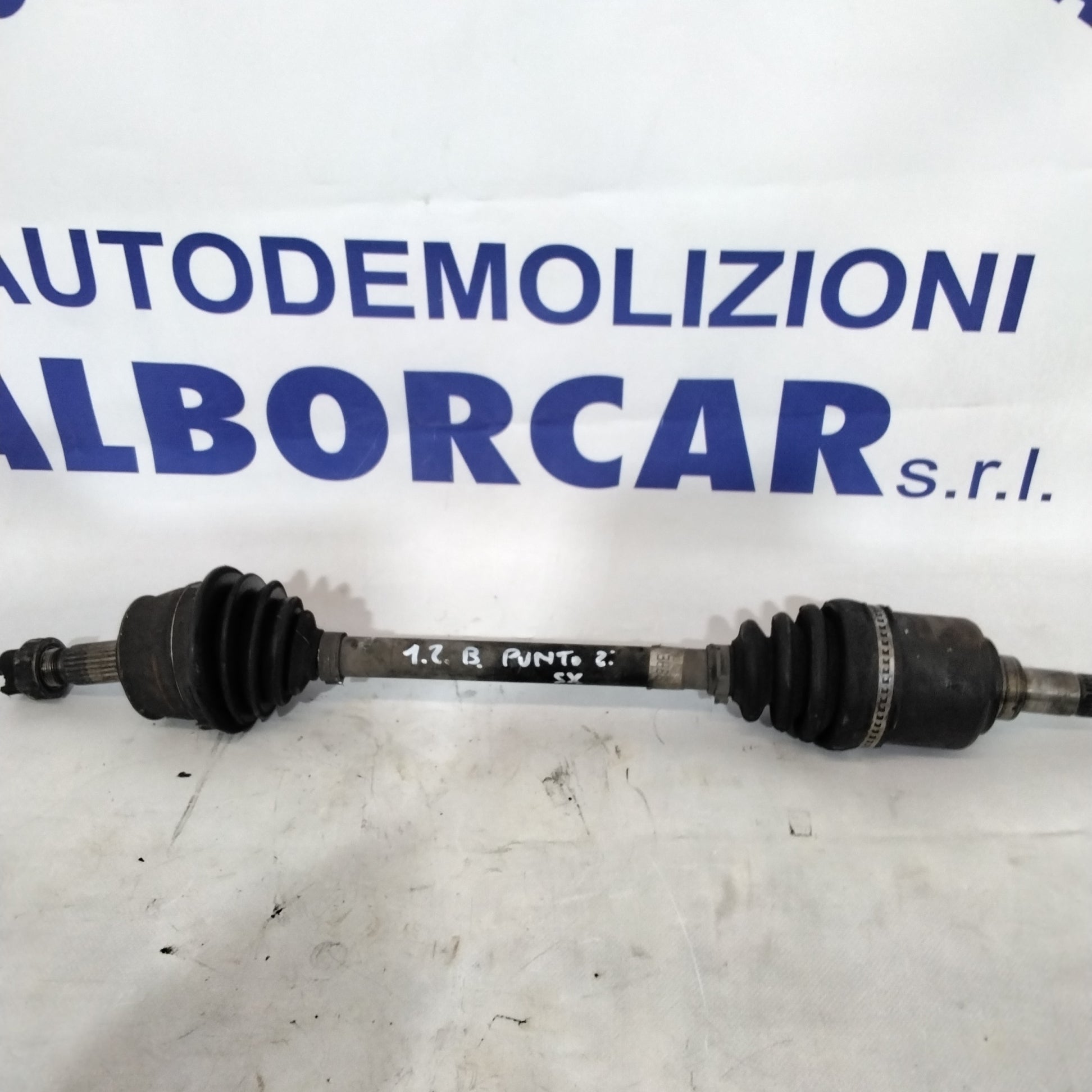 Semiasse/trasmissione sinistro FIAT punto 2 serie 1.2 benzina anno 2001