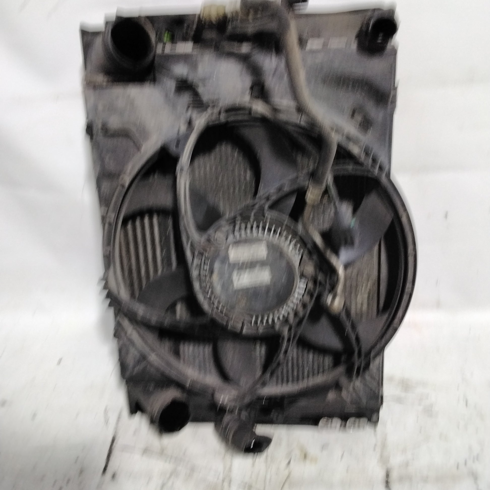 Radiador completo BMW 320 2.0 diésel año 2006 código: 16326937515