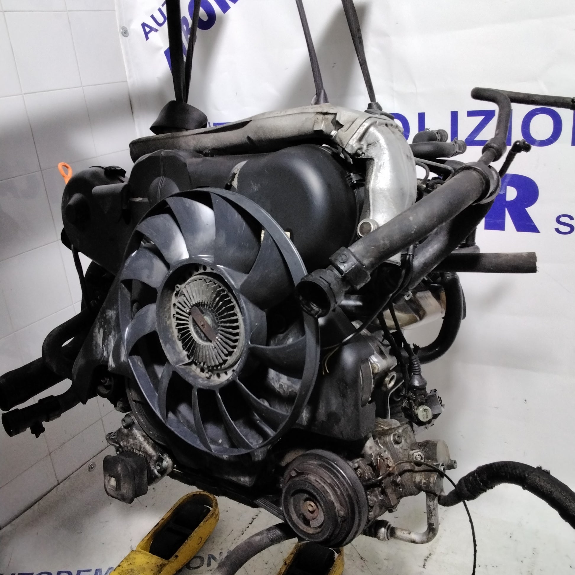 Engine AUDI A8 2.5 TDI year 2001 code: 059103021L designation: AKE