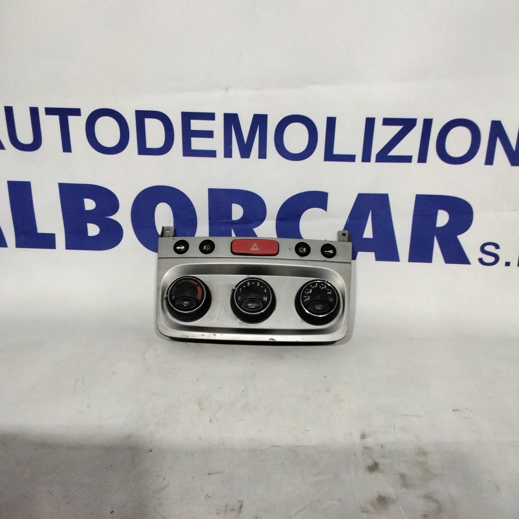 Comando climatizzatore/riscaldamento ALFA ROMEO 147 anno 2003 MK1 codice:07352944610