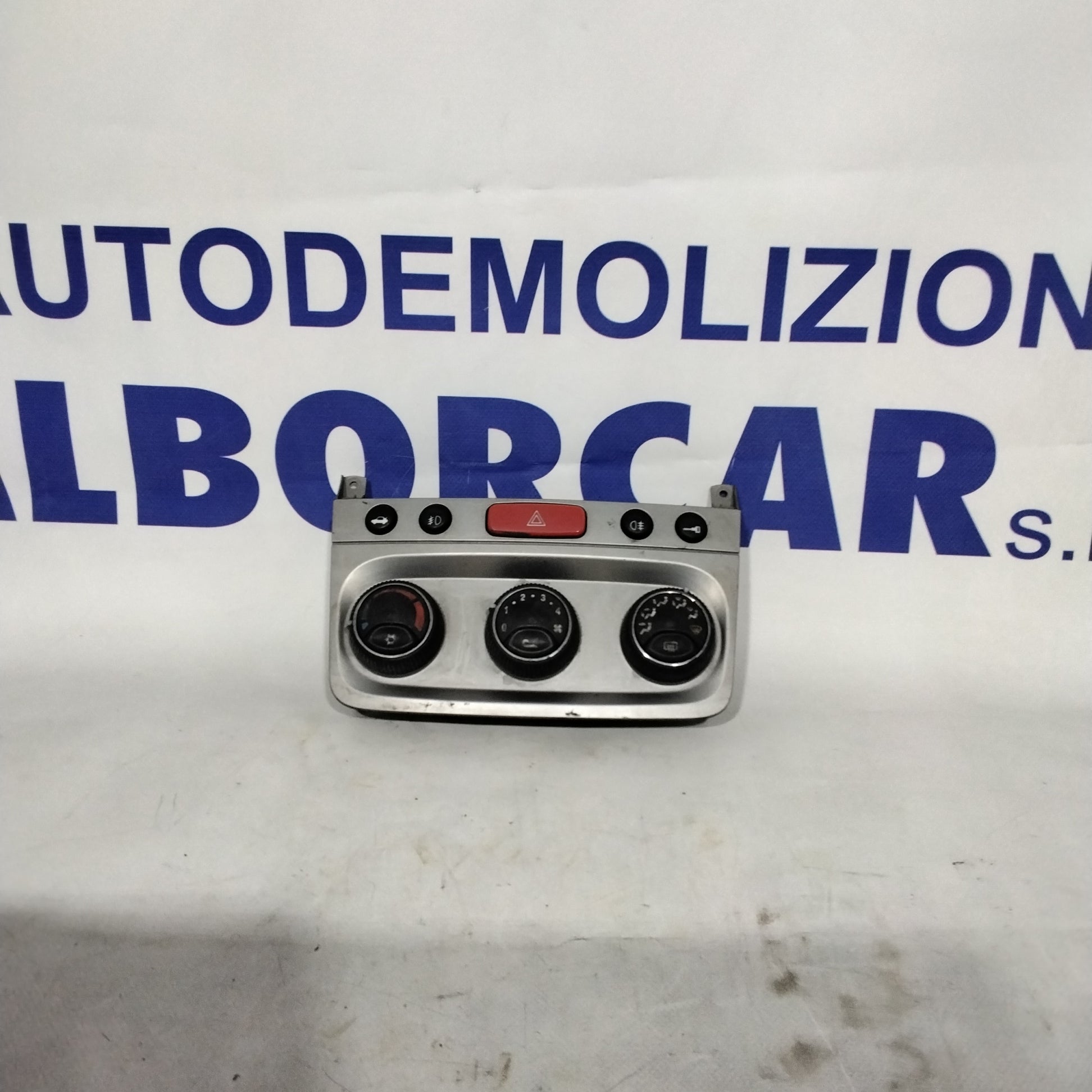 Comando climatizzatore/riscaldamento ALFA ROMEO 147 anno 2003 MK1 codice:07352944610