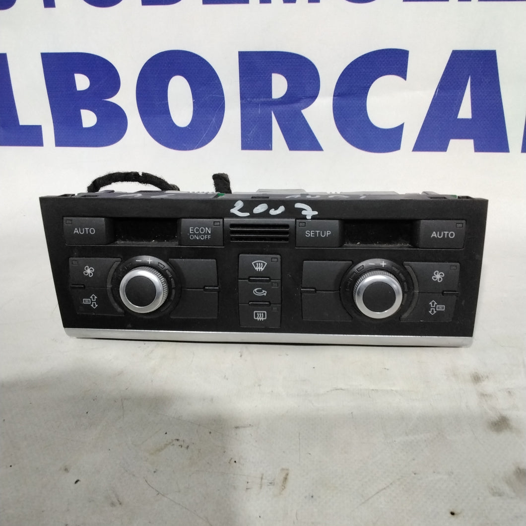 Comando climatizzatore/riscaldamento AUDI A6 anno 2007 codice:4F1820043AF