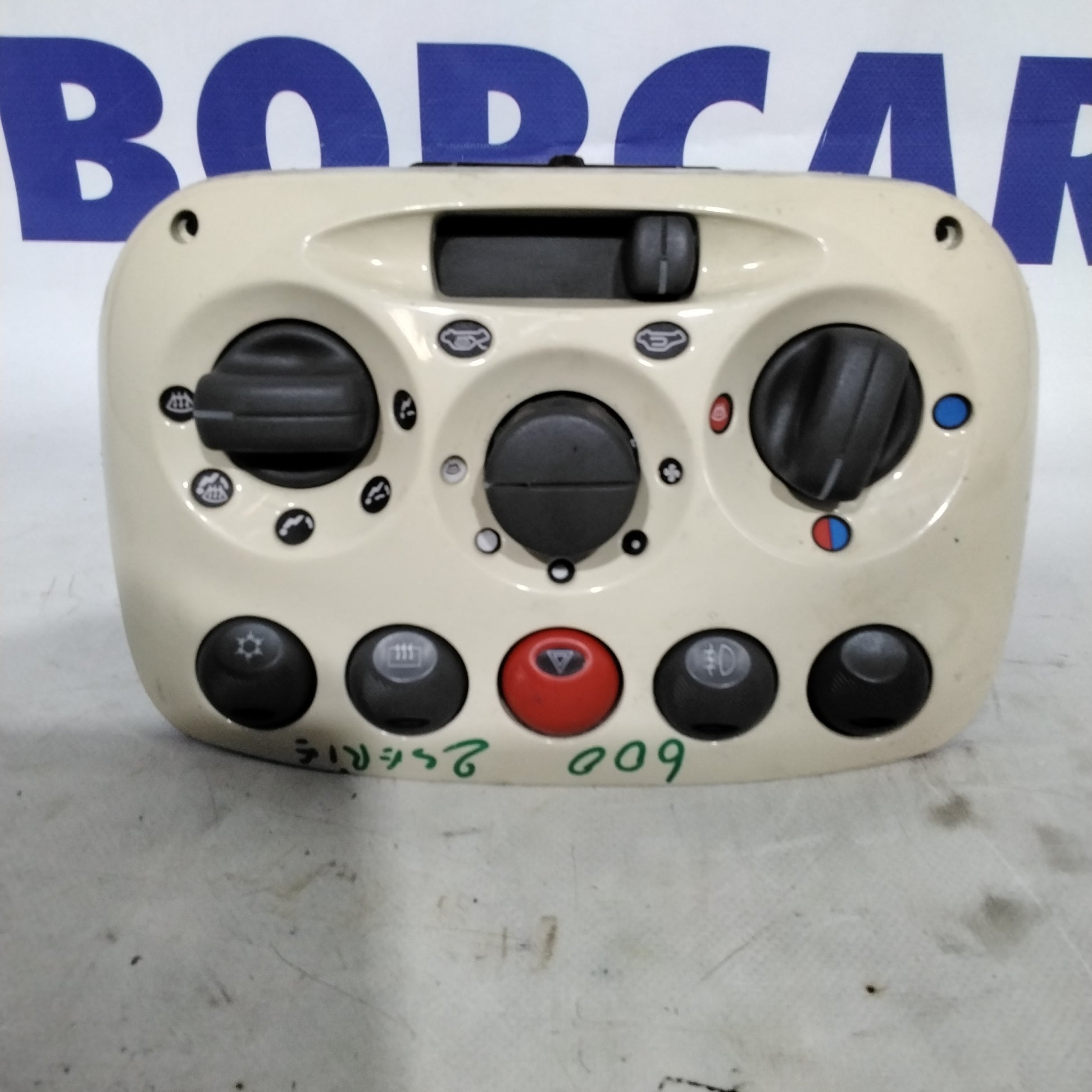 Mando de climatizador/calefacción FIAT 600 2ª serie año 2006 código: 571240100