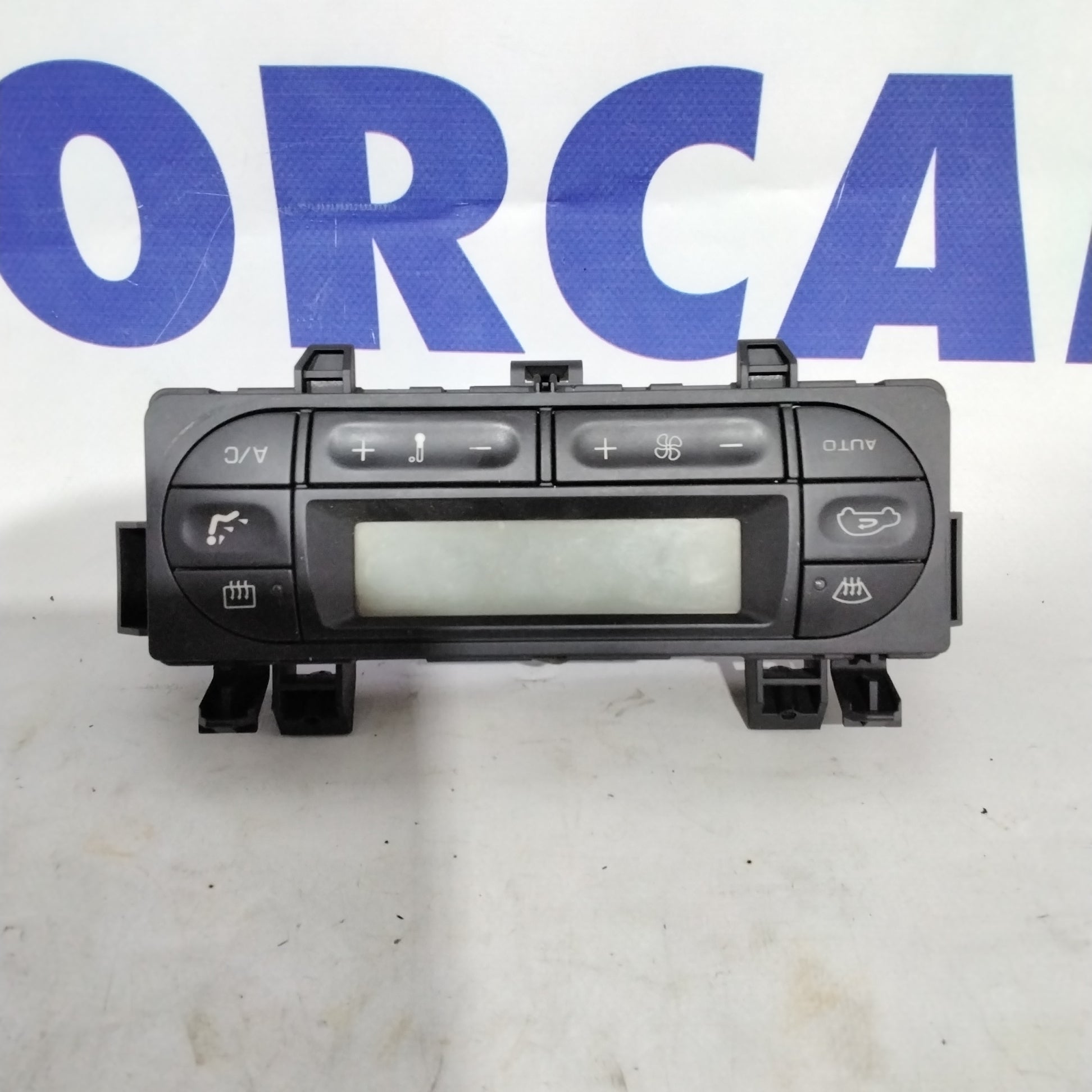 Comando climatizzatore/riscaldamento CITROEN c3 anno 2003 codice:69210003