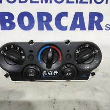 Carica l&#39;immagine nel visualizzatore di Gallery, Comando climatizzatore/riscaldamento FORD fiesta anno 2002/2008 codice:18D451
