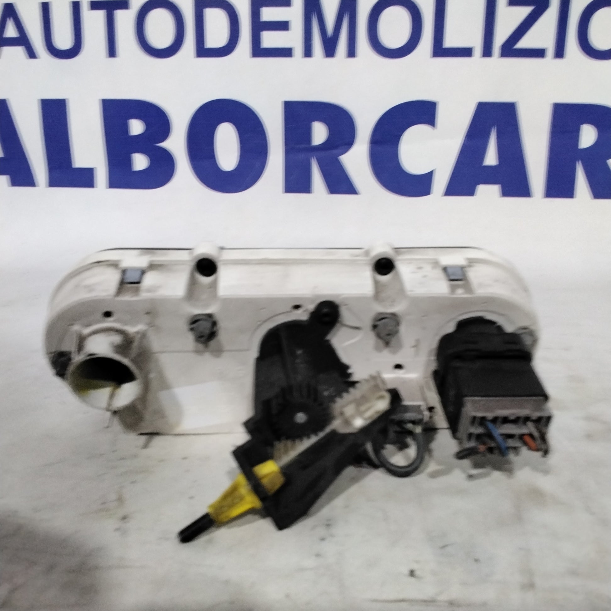 Comando climatizzatore/riscaldamento FORD fiesta anno 2002/2008 codice:18D451